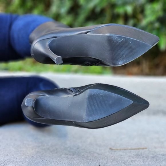 Women Pointy Toe Heel Boot Black Color - Picture 6 of 6